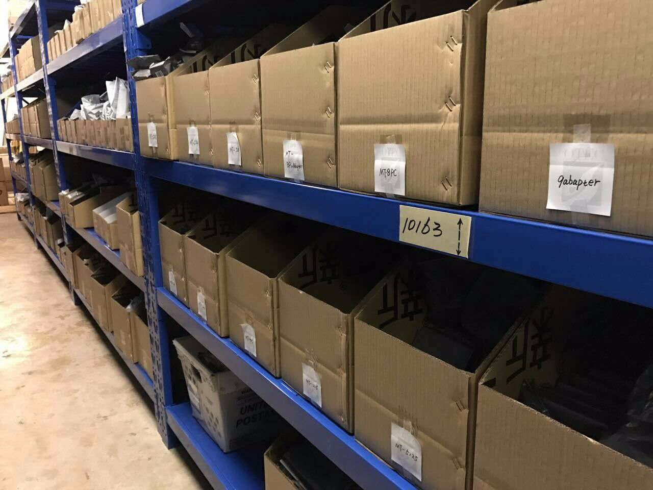 美國(guó)海邑紐約倉(cāng)內(nèi)景